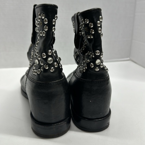 Isabel Marant Caleen Ankle Boots Distressed Leather Heeled Booties Black Size 38 - Picture 4 of 13